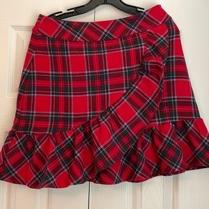 Red & Green Plaid Vineyard Vines Women’s Skirt with Ruffles